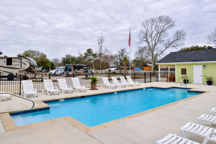 Pool 3 of 3