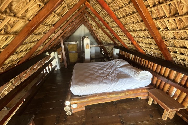 Room 85 of 125