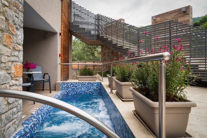 Terrace/Patio 17 of 67