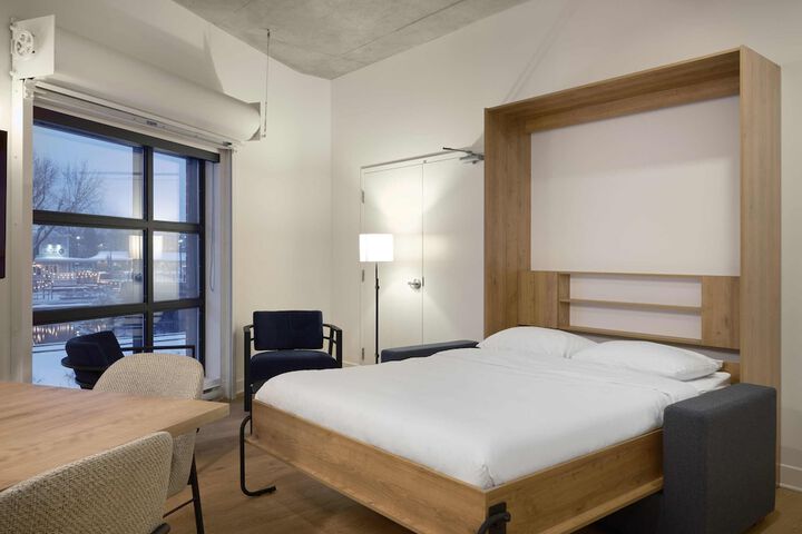 209 2nd Floor Studio Murphy Queen Bed with Balcony (29 of 95)