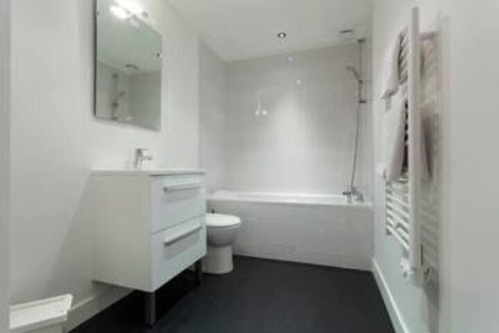 Room 2 of 26