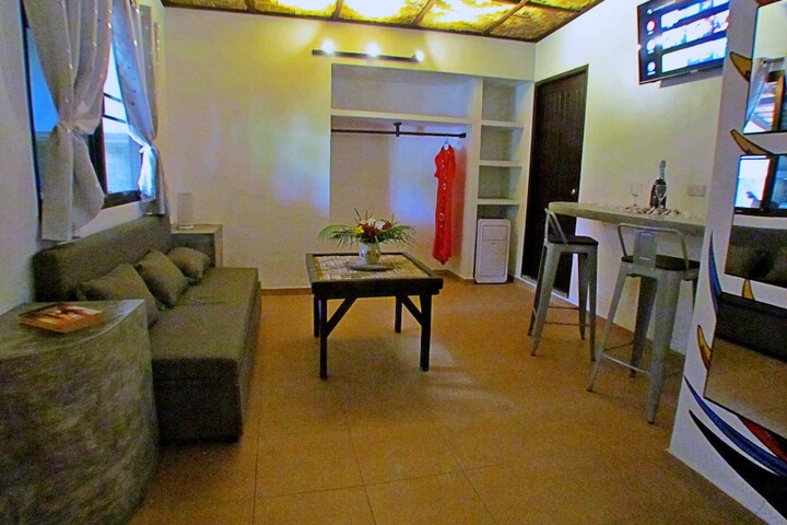 Room 103 of 174