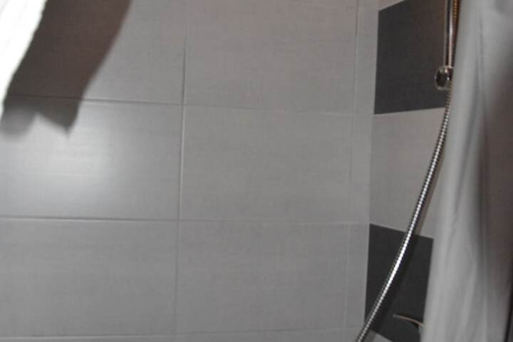 Room 65 of 72