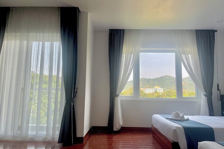 Room 18 of 72