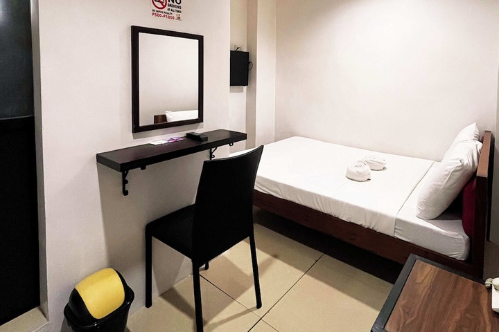 Room 56 of 90