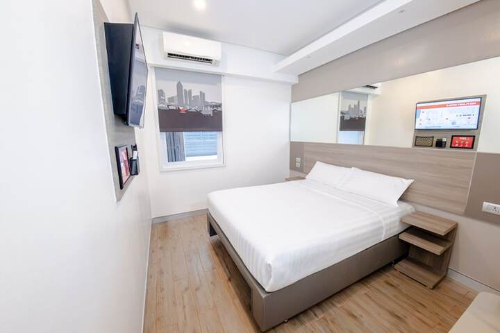 Room 16 of 39