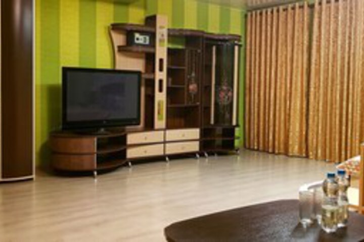 Room 14 of 28