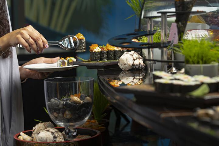 Dining 75 of 149