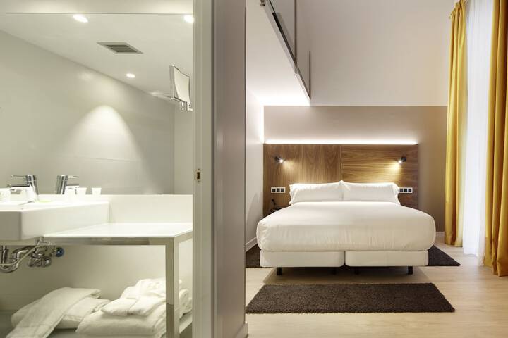 Room 29 of 43