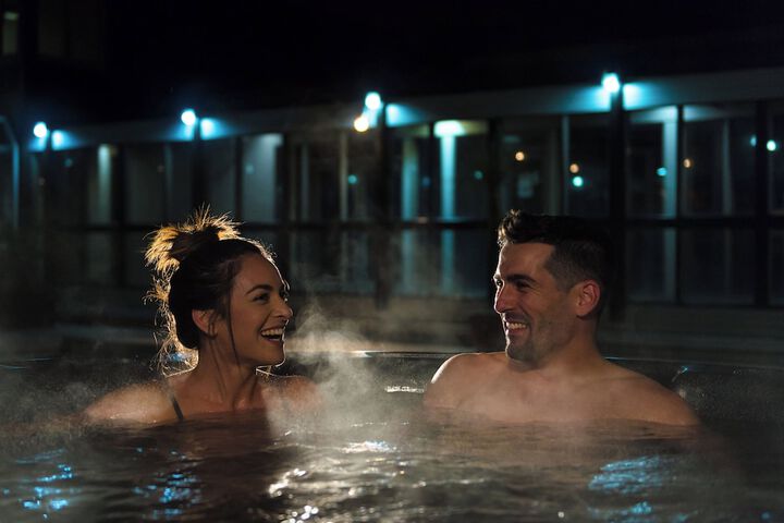 Pools & Facilities