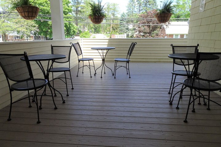 Terrace/Patio 25 of 30