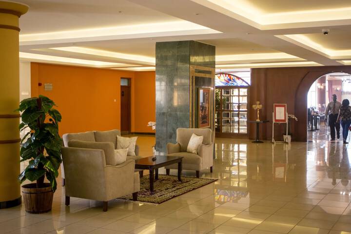 Hotel 2 of 109
