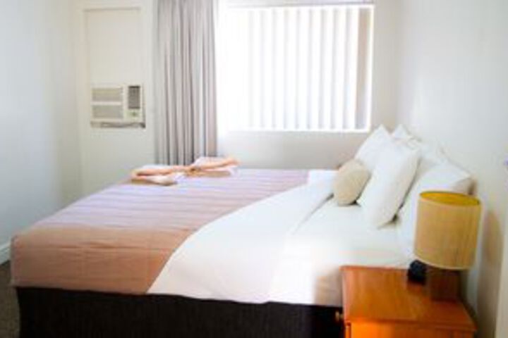 Room 15 of 72