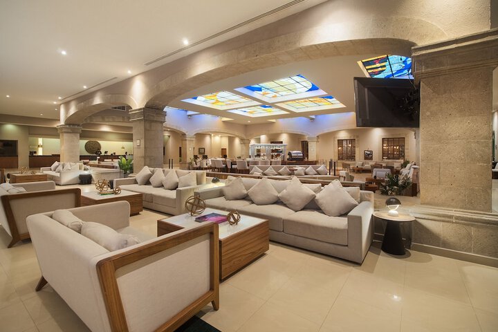 Hotel Interior 3 of 93