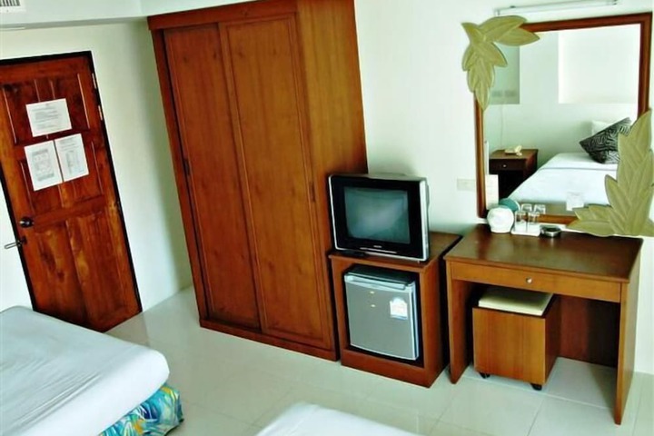 Room 20 of 31