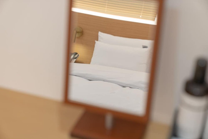Room 76 of 116
