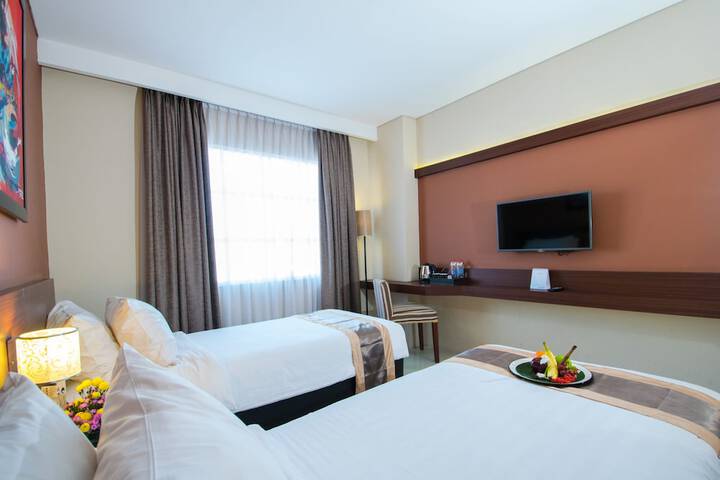 Room 8 of 70