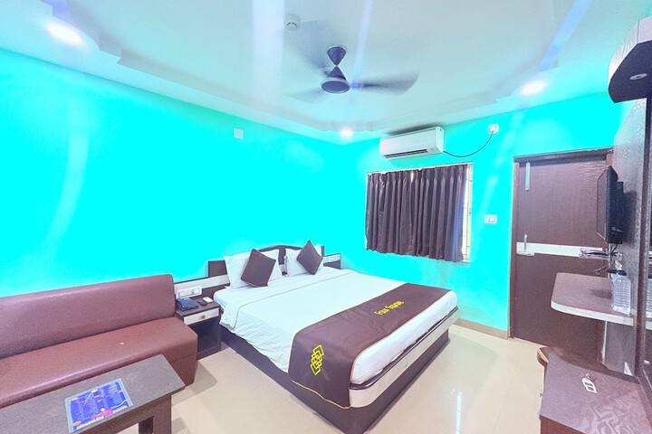 Room 13 of 41