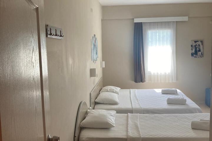 Room 30 of 139
