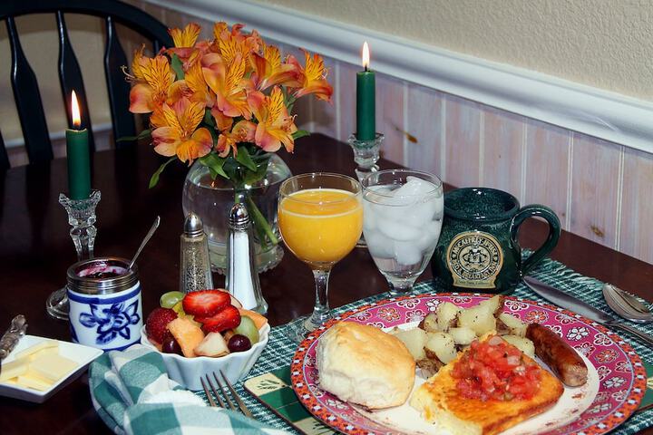 Breakfast/Coffee Service 46 of 61