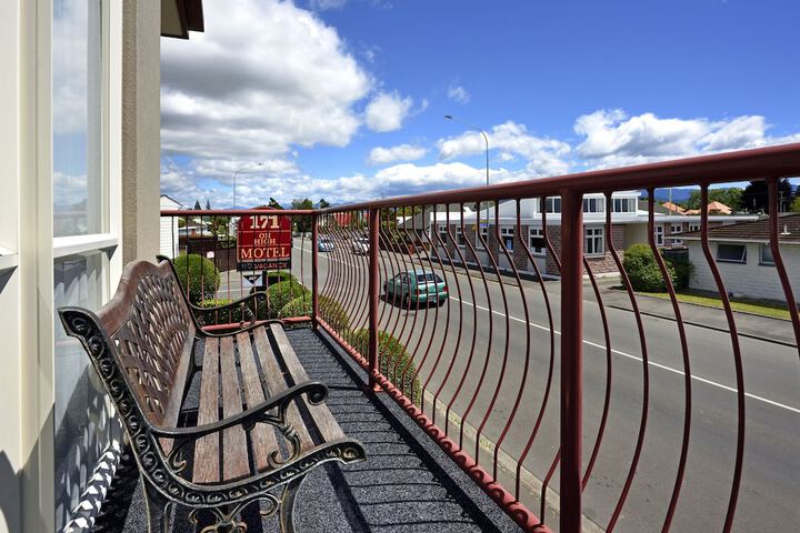 Terrace/Patio 31 of 43