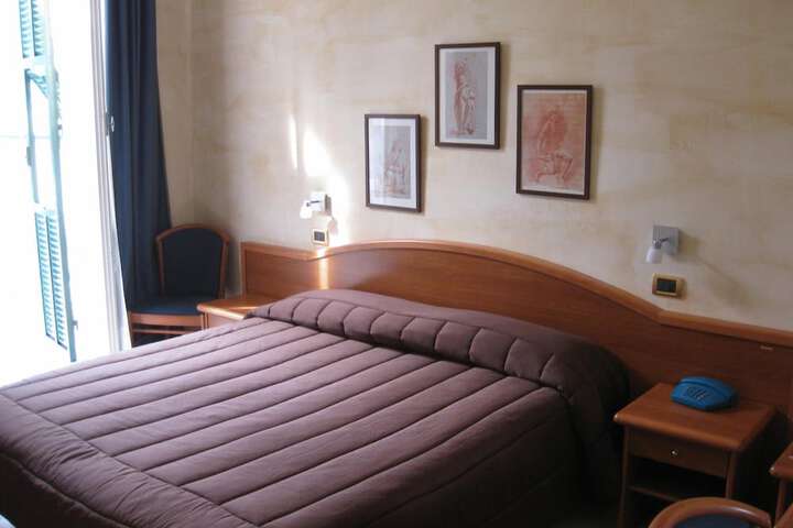 Room 22 of 56