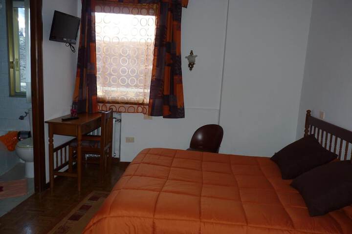 Room 17 of 50