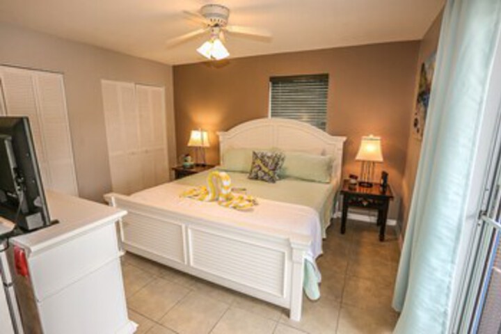 Room 25 of 26