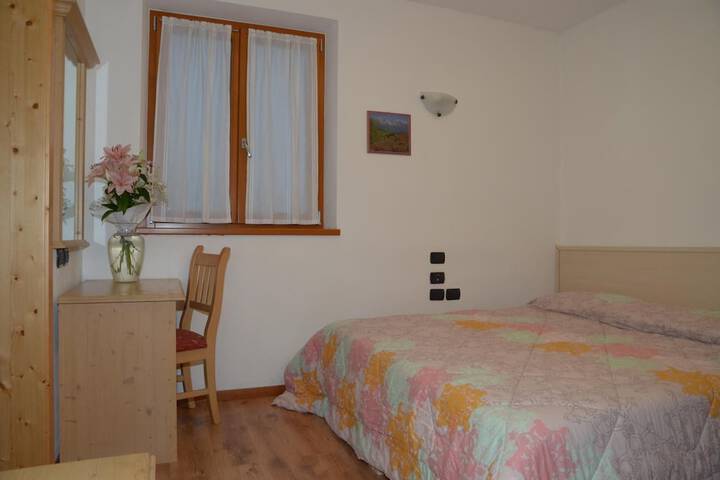 Room 7 of 69