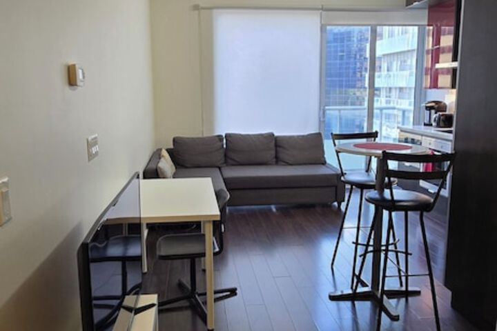 Room 219 of 448