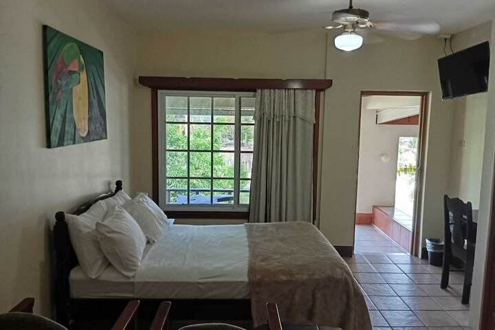 Room 6 of 157