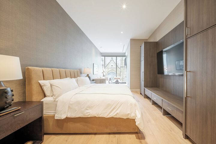 Room 4 of 62