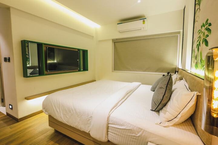 Room 19 of 44