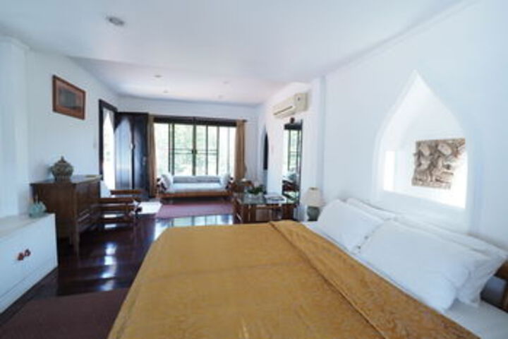 Room 45 of 109