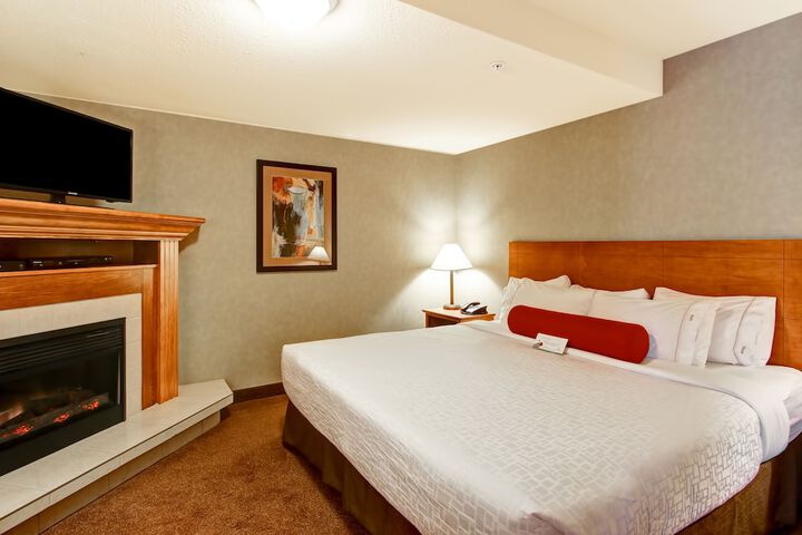 Room 13 of 96