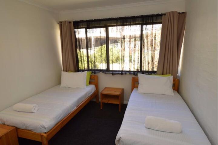 Room 1 of 5