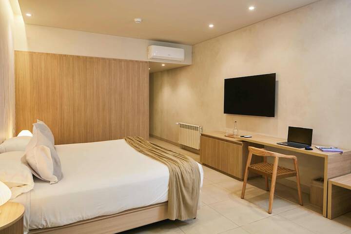 Room 8 of 41