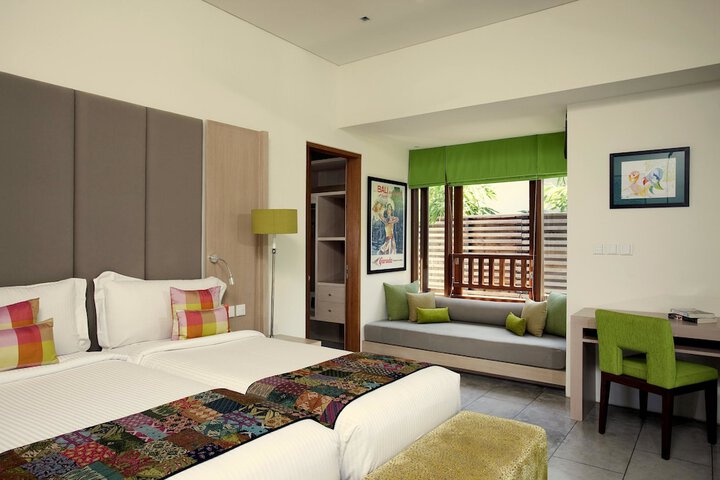 Room 3 of 61