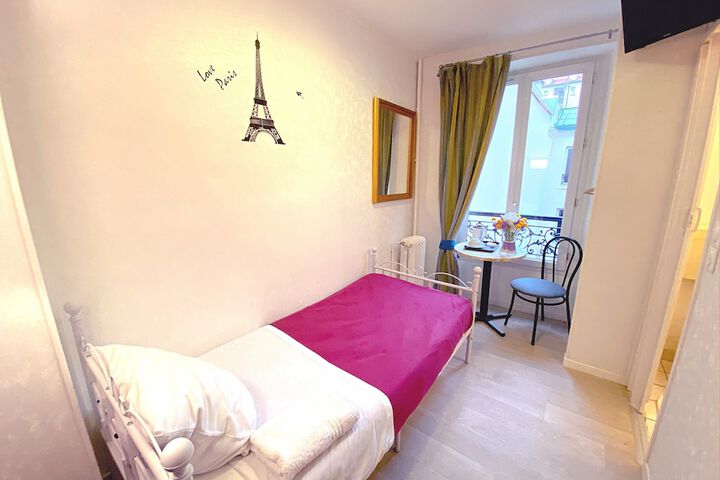 Room 5 of 56