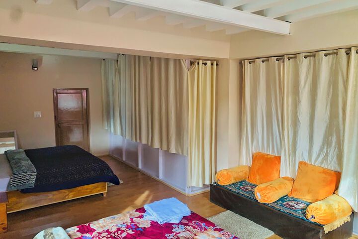 The White Mountain Stays - Key in Spiti
