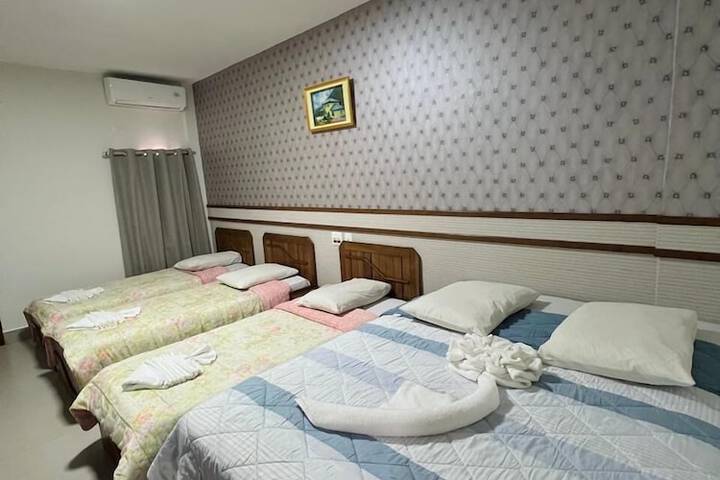 Room 13 of 154