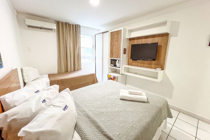 Room 4 of 34