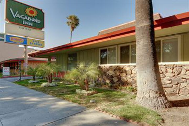 Exterior of Vagabond Inn San Jose Airport