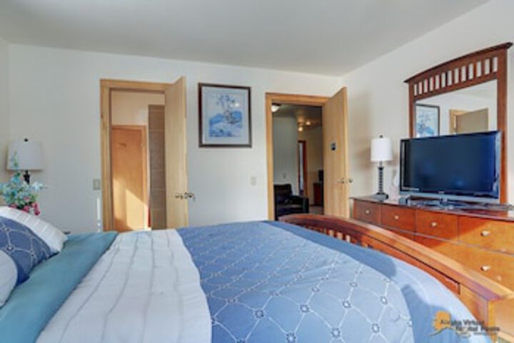 Room 37 of 117