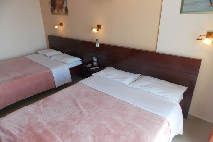Room 12 of 135