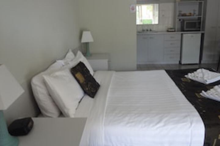 Room 10 of 60