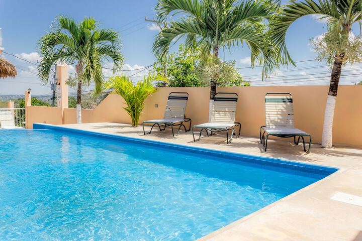 Pool 70 of 139