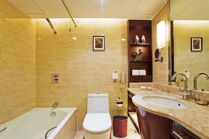 Room 14 of 47