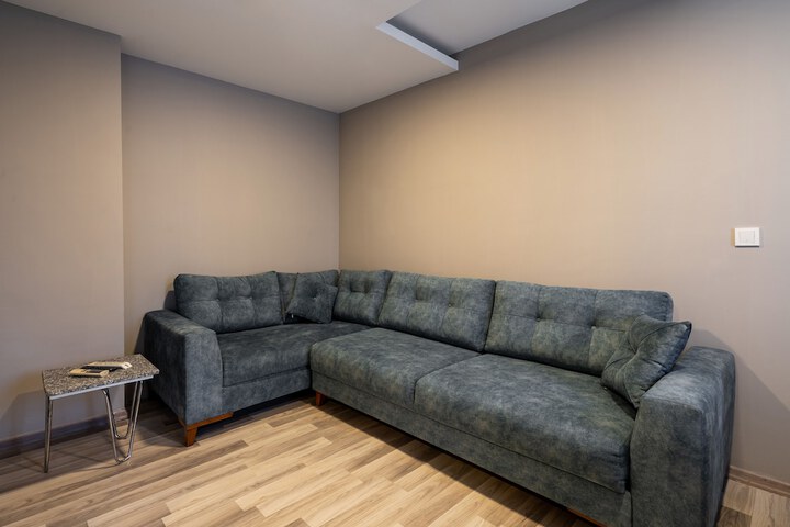 Room 53 of 73