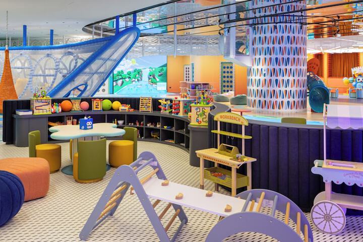Children's play area - indoor